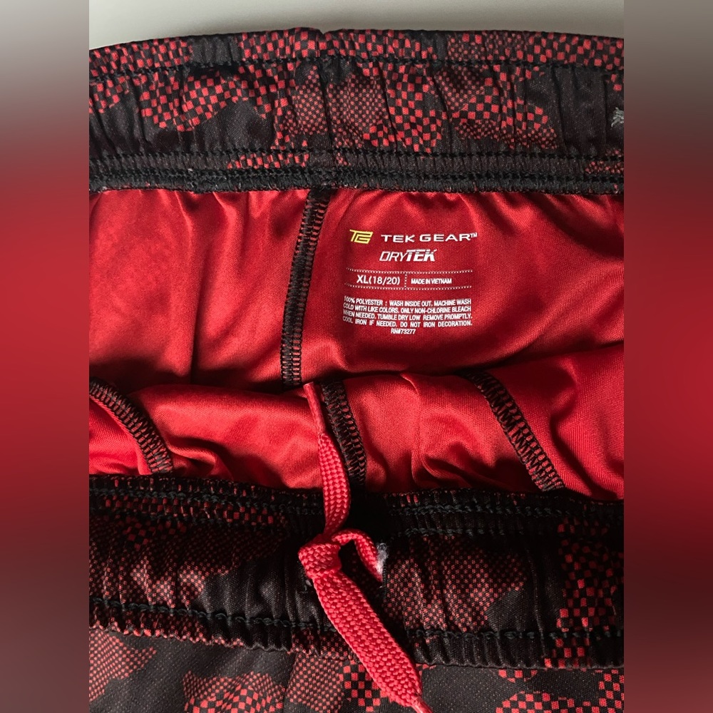 Tek Gear Boys Athletic Shorts - Picture 4 of 4